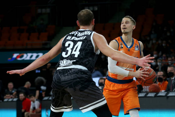 幅落后于对 幅落后于对